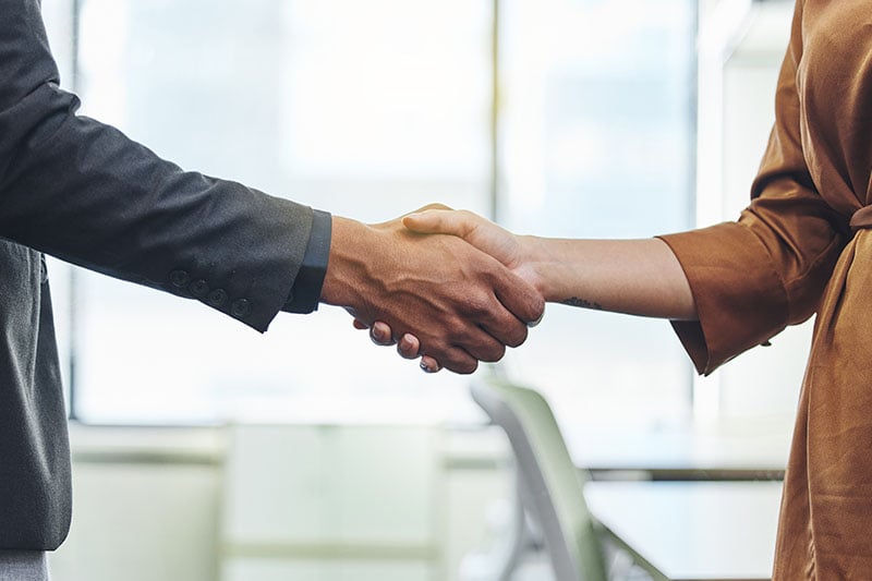 _0001_Handshake, agreement and deal